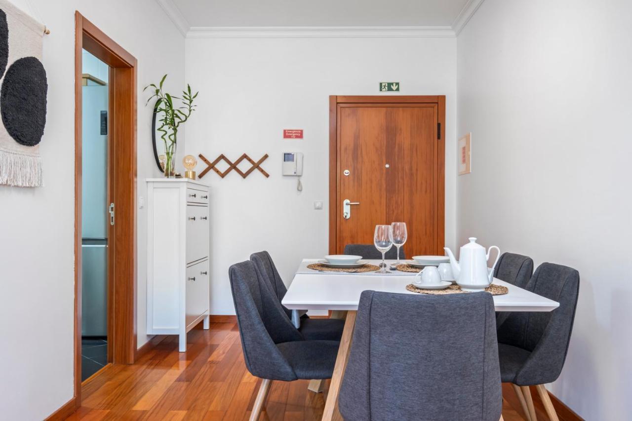 Ficcus Home Caniço Exteriör bild